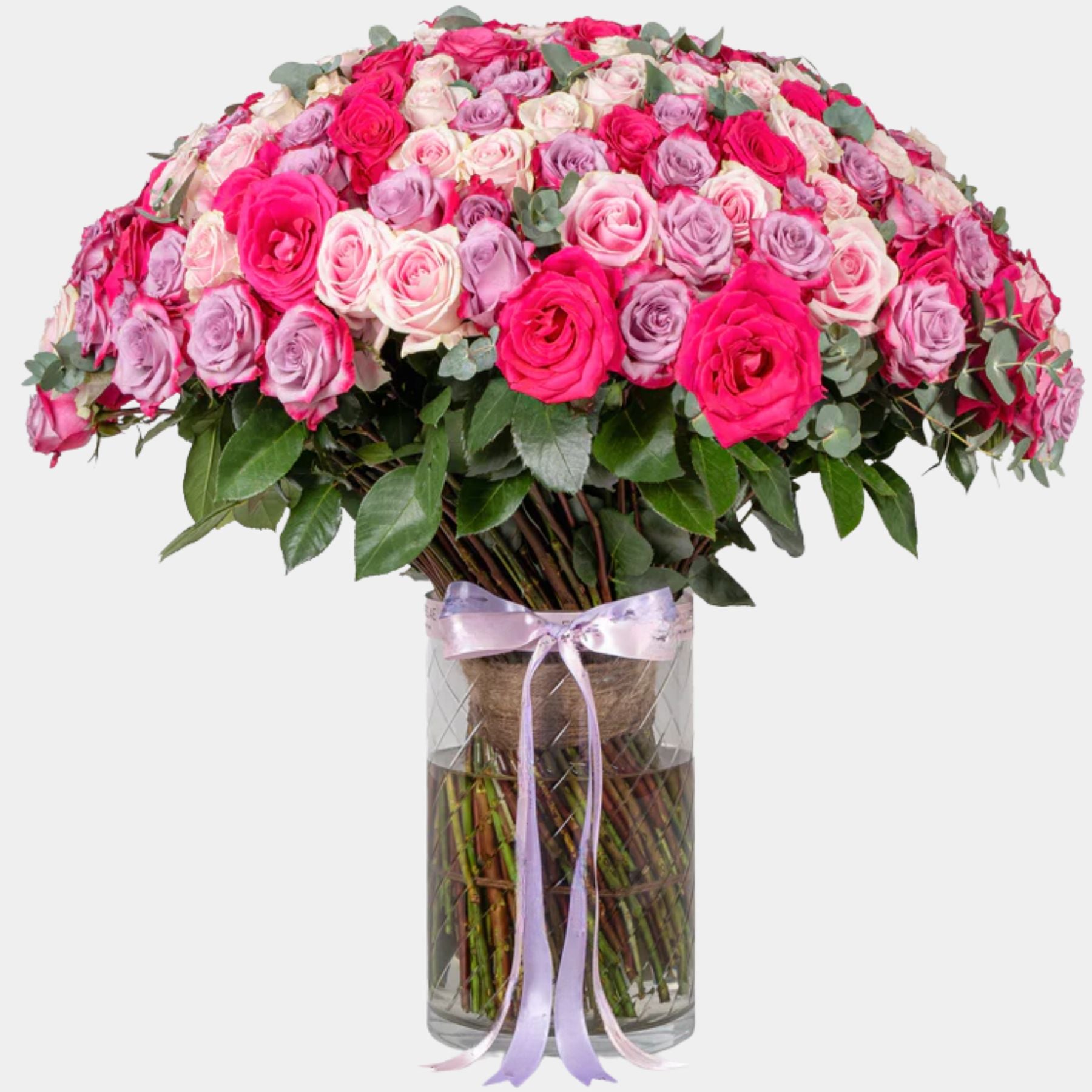 150 Luxury Blush Roses Vase